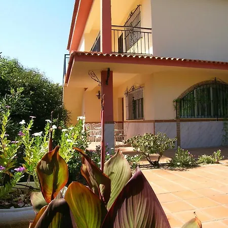 Villa Relax, Playa, Naturaleza…!!. Independiente Con Jardin...