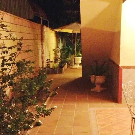 Villa Relax, Playa, Naturaleza…!!. Independiente Con Jardin... Islantilla
