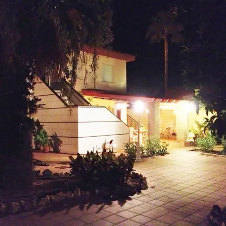 Villa Relax, Playa, Naturaleza…!!. Independiente Con Jardin...